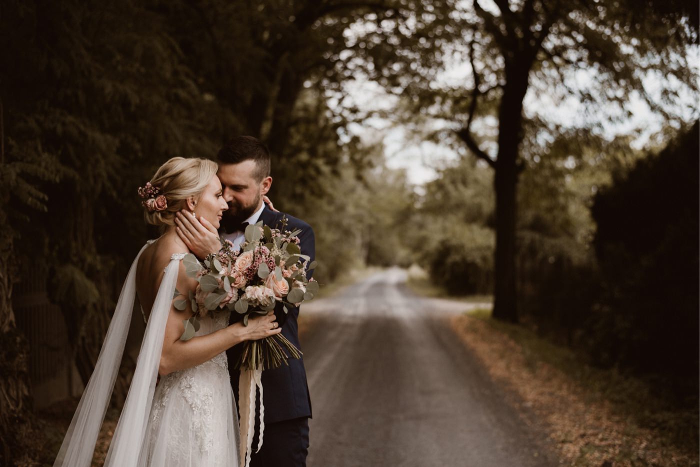 ewelina zieba plenerowy slub palac rozalin 58