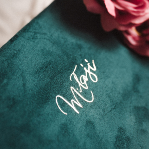 Pudełko na zdjęcia - Turkusowe ze złotym napisem miłość