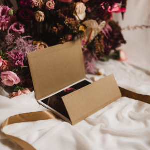 Teczka na zdjęcia w kolorze beżowym