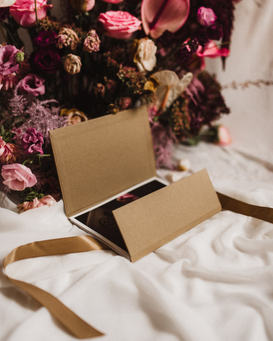 Teczka na zdjęcia w kolorze beżowym