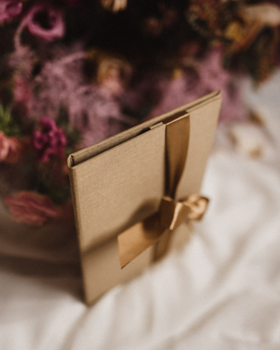 Teczka na zdjęcia w kolorze beżowym