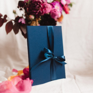 Teczka na zdjęcia w kolorze granatowym