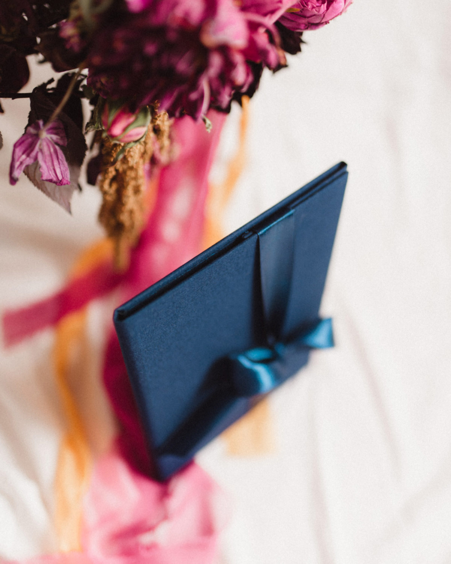 Teczka na zdjęcia w kolorze granatowym