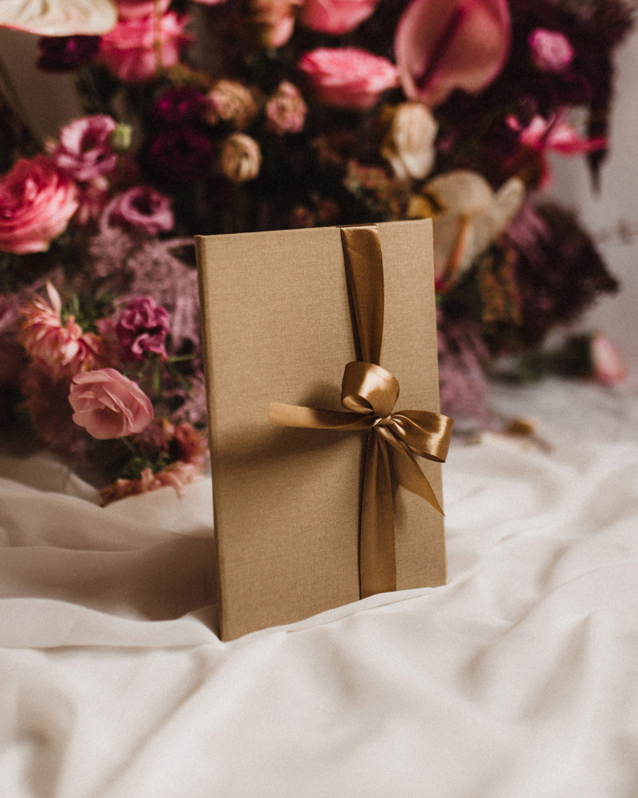 Teczka na zdjęcia w kolorze beżowym