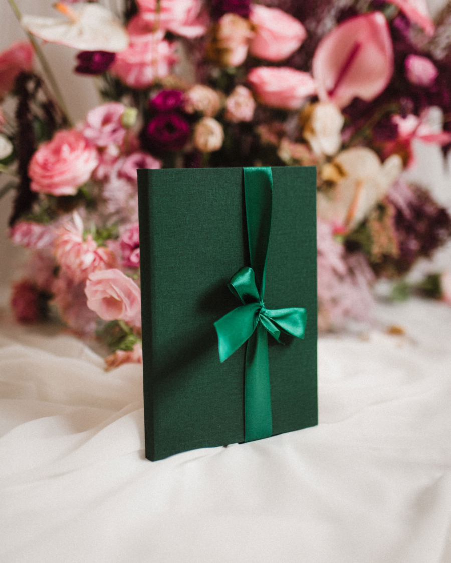 Teczka na zdjęcia w kolorze butelkowej zieleni