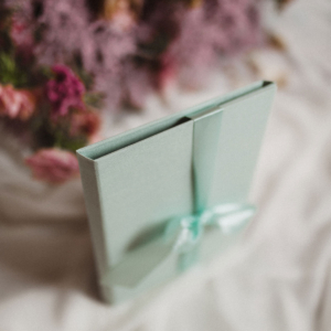 ewelina-zieba-teczka-na-zdjecia-w-kolorze-mietowym-03 Teczka na zdjęcia w kolorze miętowym