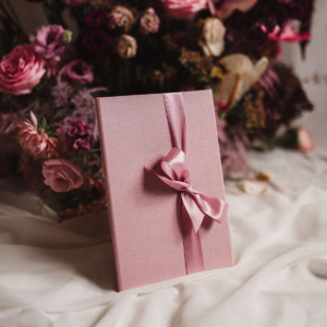 ewelina-zieba-teczka-na-zdjecia-w-kolorze-rozowym-08 Teczka na zdjęcia w kolorze różowym