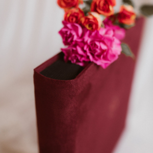 Tradycyjny album na zdjęcia - Bordowy ze złotym napisem